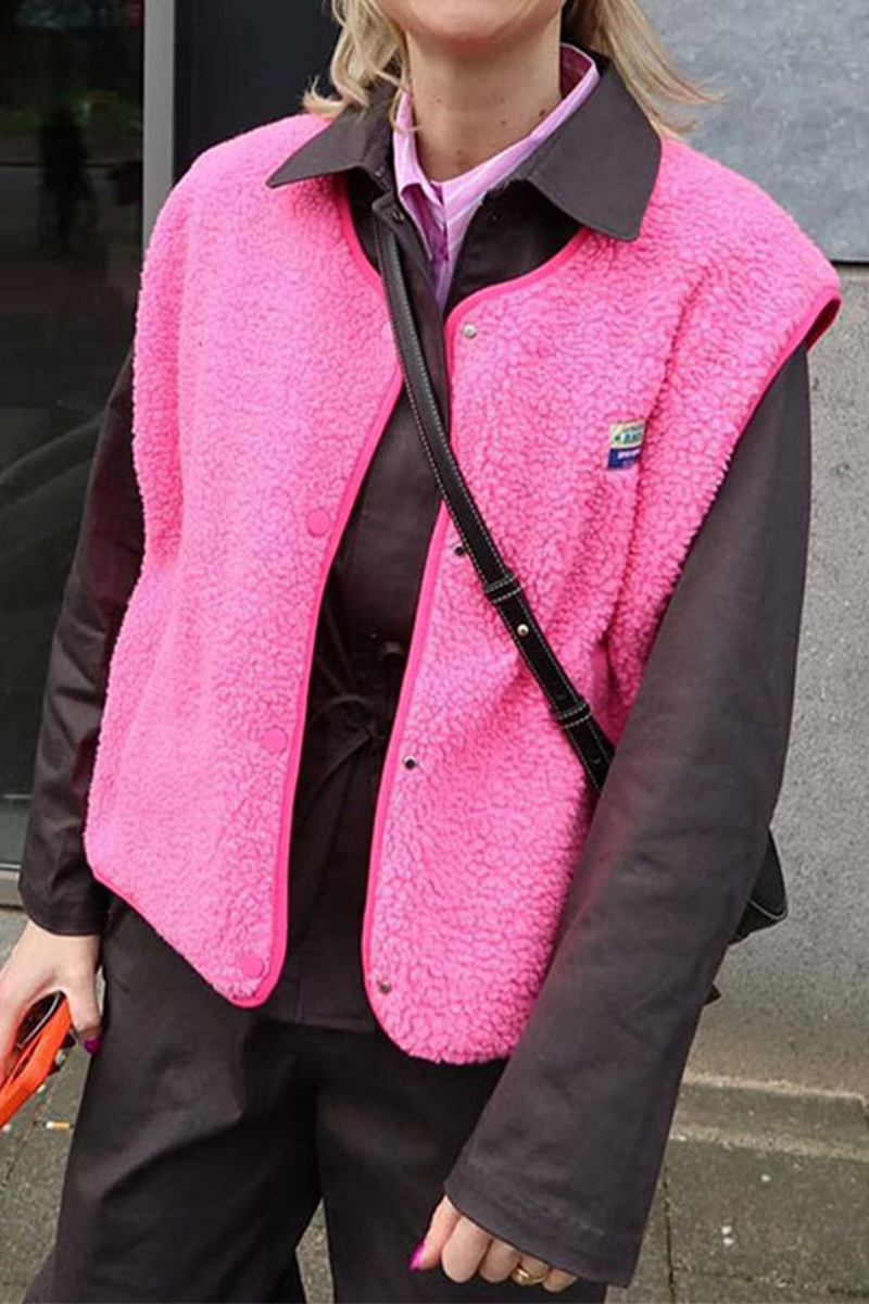 Holly | Casual street pocket buttons, fluffy O-neck vests