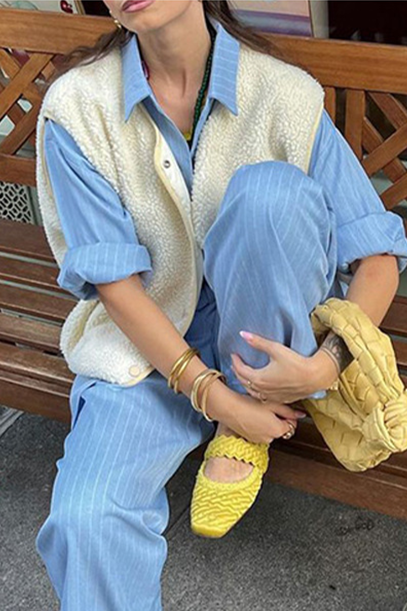 Holly | Casual street pocket buttons, fluffy O-neck vests