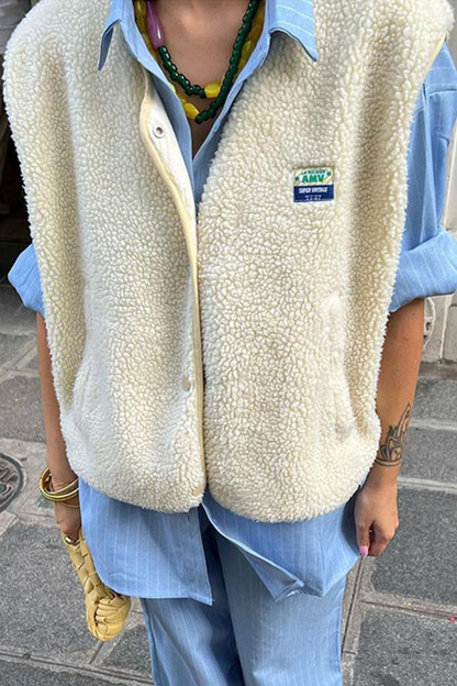 Holly | Casual street pocket buttons, fluffy O-neck vests