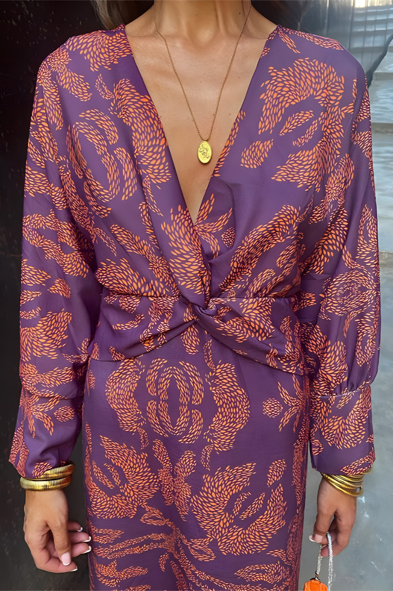 Carolina® | Dress knot V-neck maxi dress