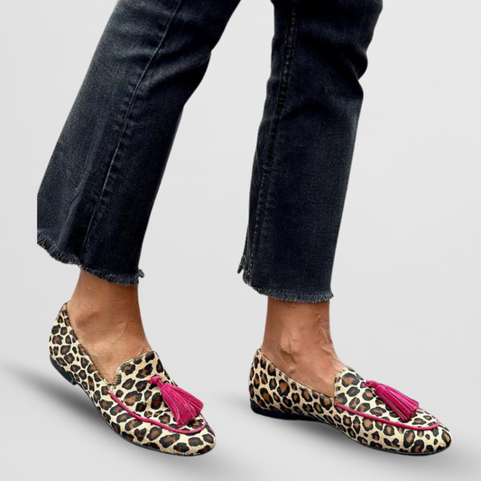 JULIA – WILD CHARM TASSEL LOAFERS