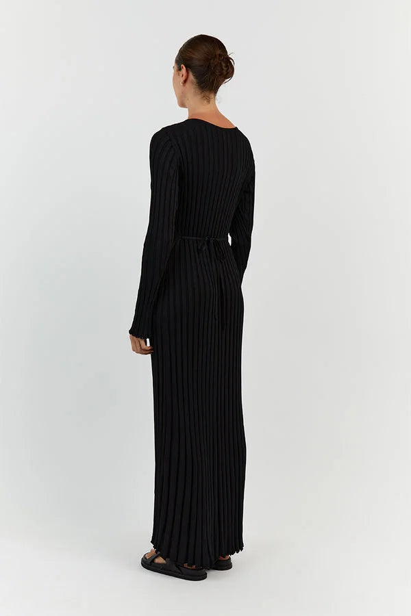 Luisa® | Knitted Midi Dress With V-Neck And Sleeves
