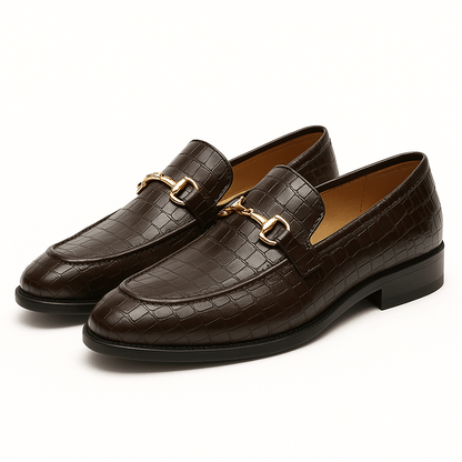 LUXEOUTFIT | Alligator Embossed Statement Loafers
