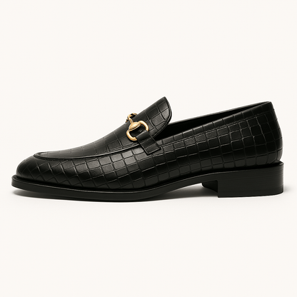 LUXEOUTFIT | Alligator Embossed Statement Loafers