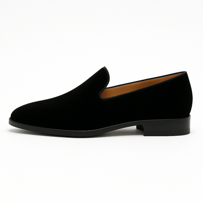 LUXEOUTFIT | Modern Classic Suede Loafers