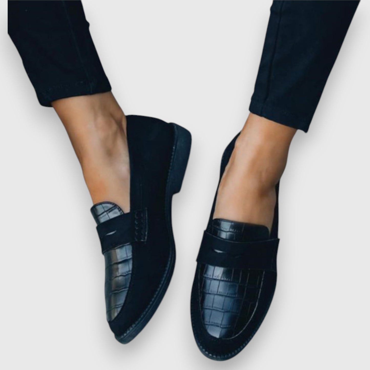 OLIVIA – MODERN CLASSIC LOAFERS