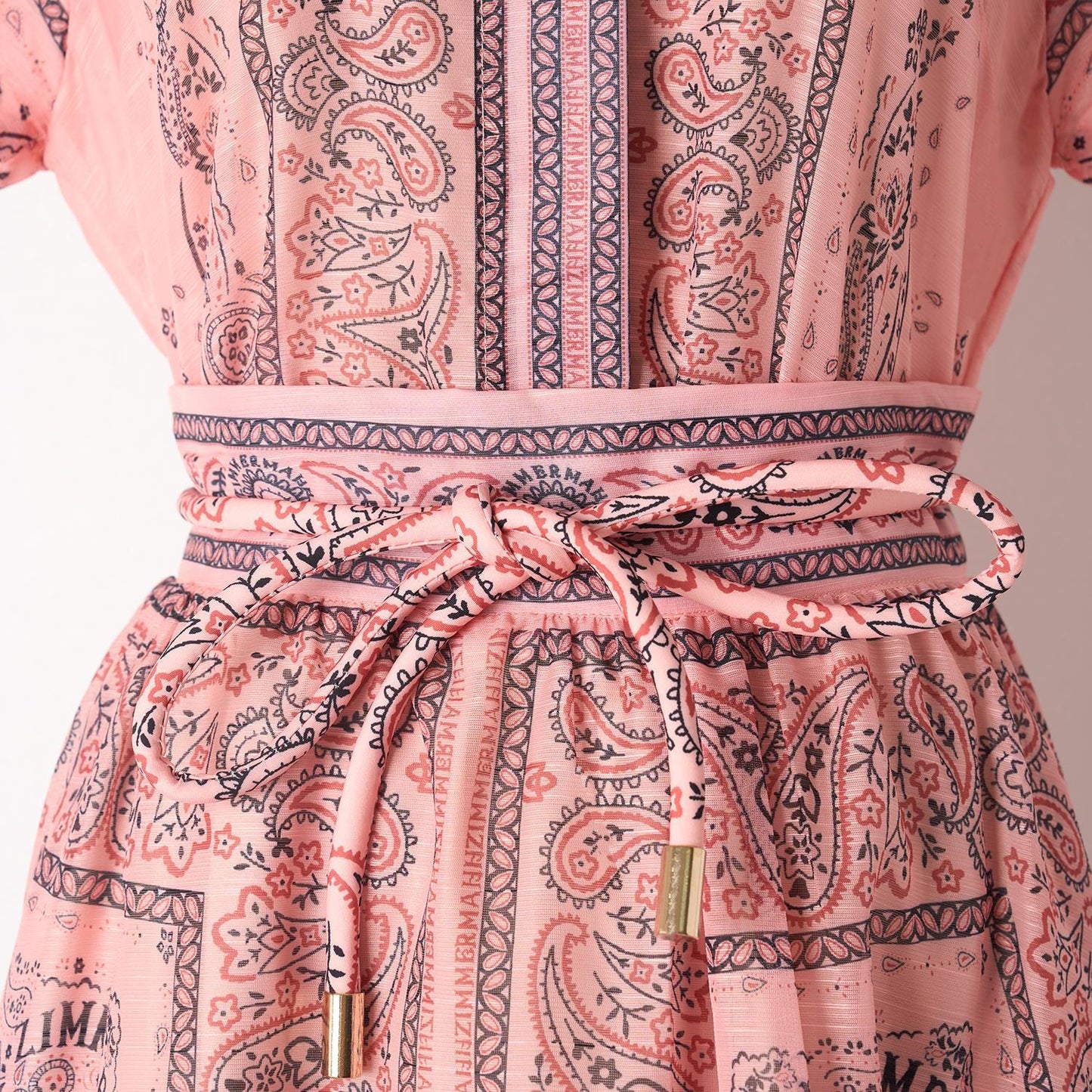 Scarlett® | Impera printed blouse and falda set