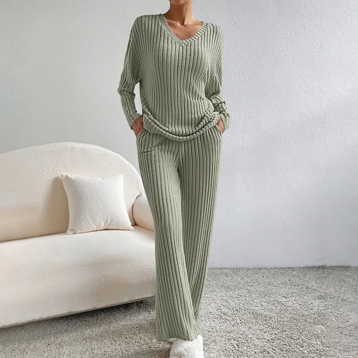 Adela | Cozy knitted two-piece suit
