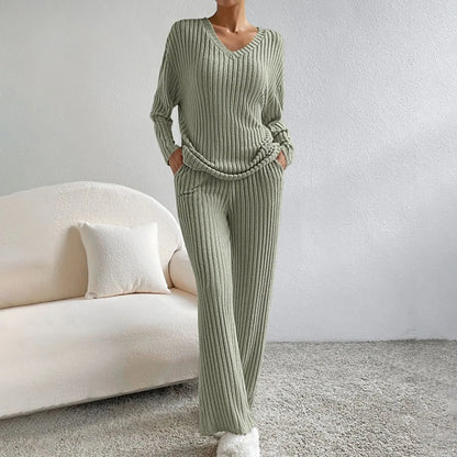 Adela | Cozy knitted two-piece suit