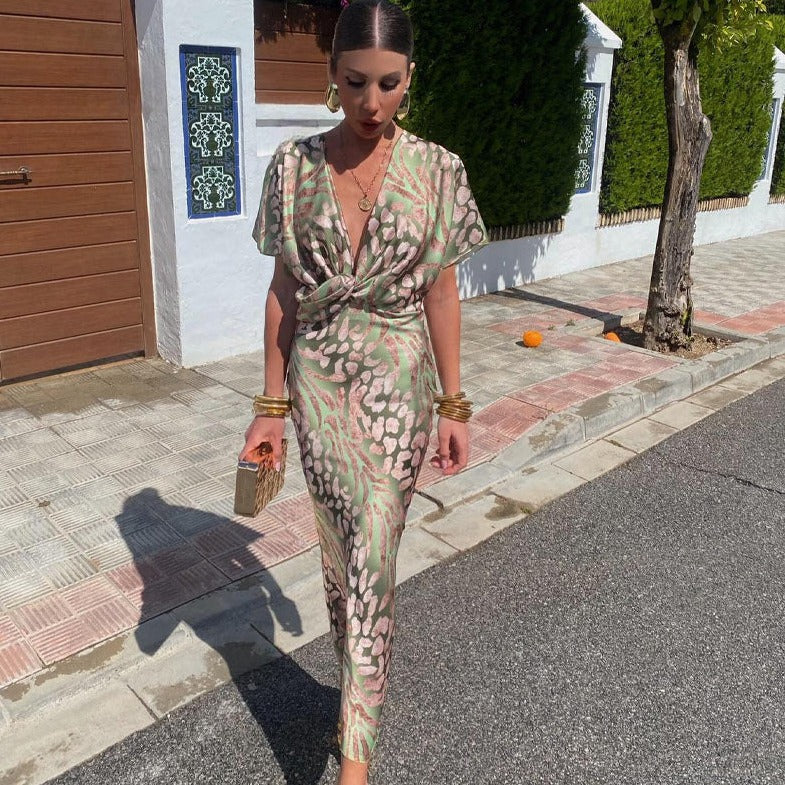 Francisca® | Twisted V-Neck Maxi Dress