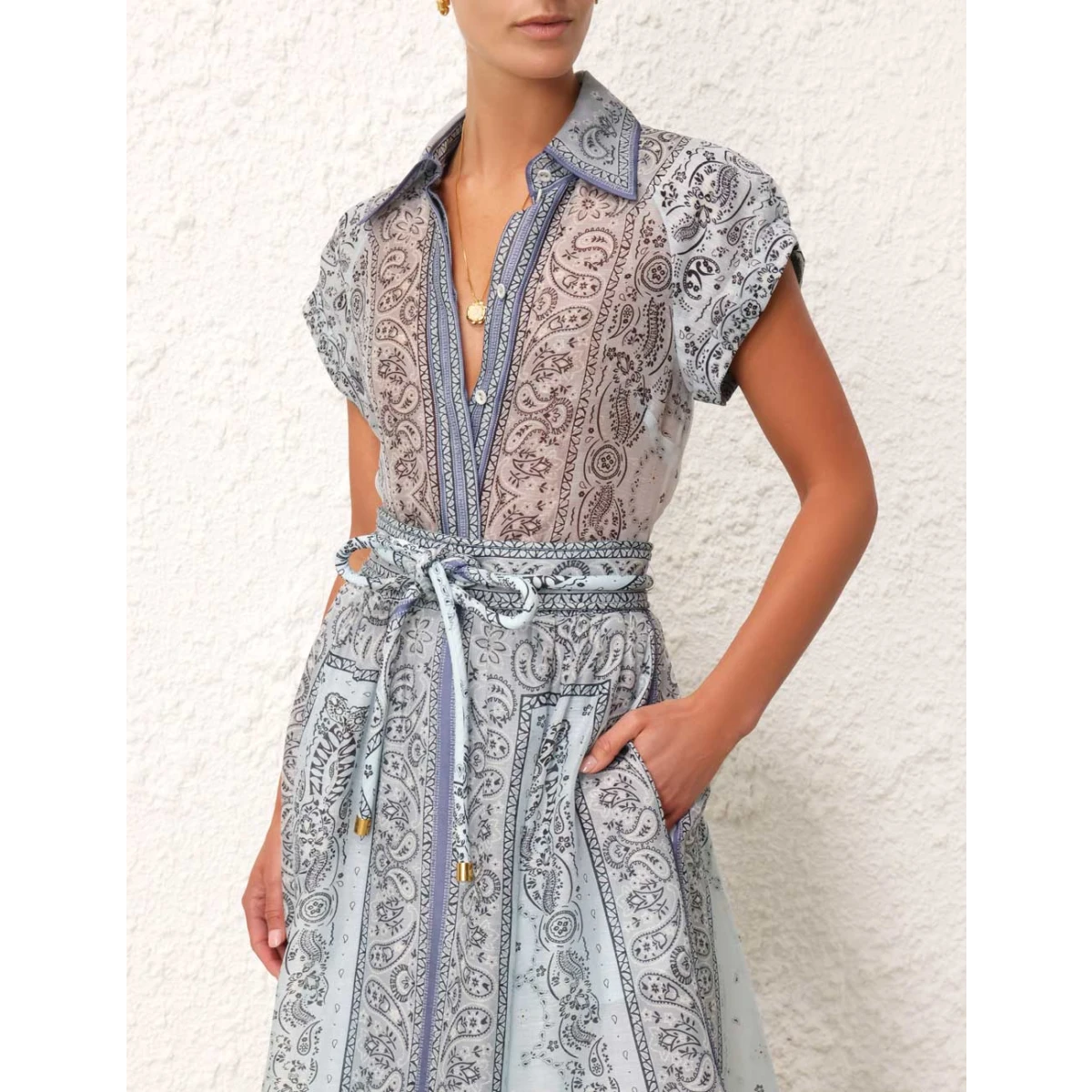 Scarlett® | Impera printed blouse and falda set