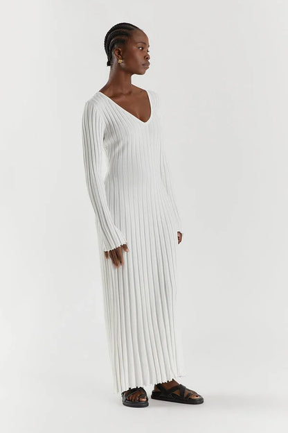 Luisa® | Knitted Midi Dress With V-Neck And Sleeves
